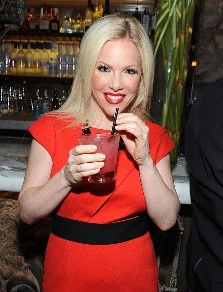 Фавни Чистая стоимость | Состояние знаменитостей