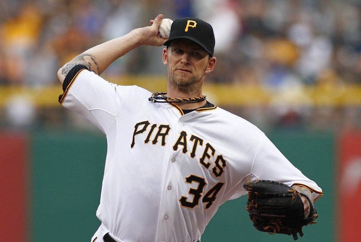 Этот звездный питчер выбирает выход на пенсию за сумму, превышающую 25 миллионов долларов. ПОЧЕМУ??!! С его доводами трудно спорить…